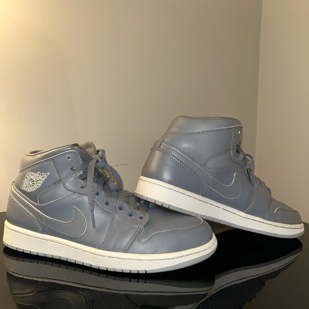 Air Jordan 1 Retro Mid GS 'Cool Grey Wolf Grey'